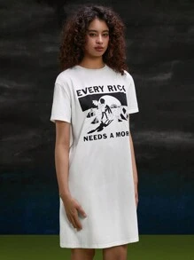 Rick and Morty X SHEIN 女士鬆身舒適白色睡衣裙，經典黑白印花，適用於居家和休閒 - 白色 - 查看 5