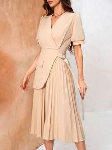 Aveloria Elegantes und vielseitiges, mit einem Gürtel verziertes Wickelkleid mit asymmetrischem Designsaum und kurzen Ärmeln mit Falten, langes Damenkleid