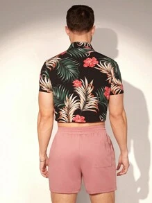 FeverCity Men Summer Holiday Tropical Plant Printed Short Sleeve Button-Down Shirt And Drawstring Waist Shorts Set - Multicolor - View 3