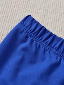 SHEIN 少女針織純色肖像圖案T恤和短褲休閒兩件套裝 - 寶藍色 - 查看 4