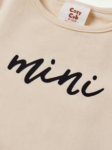 Cozy Pixies Baby Girl Snug Fit Pajama Set, Including A Short-Sleeved Crew-Neck Top And Shorts With Alphabet Pattern