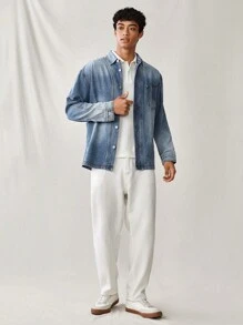 Manfinity Hypemode Camisa casual de mezclilla azul claro suelta para hombre, manga larga, para uso al aire libre en primavera