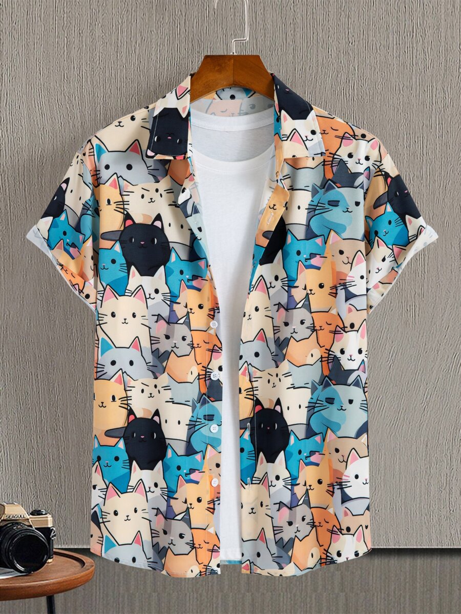 Manfinity Homme 男士夏季卡通貓印花寬鬆休閒短袖衫，修身鈕扣圖形色彩繽紛有趣的衫 - 彩色 - 查看 1