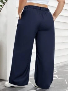 SHEIN Essnce Plus Size Women Pleated Pocket Straight Leg Casual Pants For Summer And Work