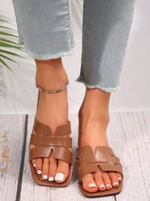 Outdoor Comfortable Vacation Fashion Strappy Flat Sandals