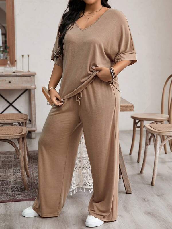 SHEIN LUNE Plus Size Casual Holiday Solid Color Batwing Sleeve T-Shirt And Loose Long Pants Two Pieces Set