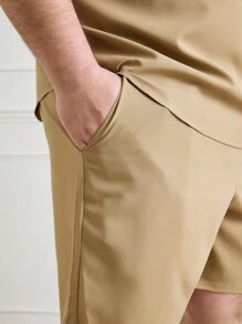 Manfinity Homme Men Plus Size Summer Casual Solid Color Short-Sleeve Shirt And Shorts Set