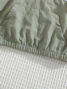 SHEIN Set da 2 pezzi per bambini maschi composto da felpa con cappuccio e patch decorativi e pantaloncini in colore unito