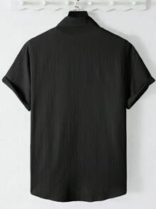 Manfinity Hypemode Chemise d'été décontractée pour hommes, à manches courtes et de couleur unie