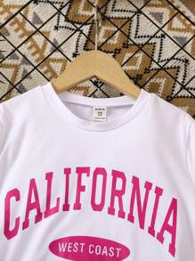 SHEIN Conjunto de 2 piezas informal de verano para niña preadolescente con camiseta de manga corta y pantalones cortos con estampado de letras y cuello redondo - Rosa Fucsia - Ver 5