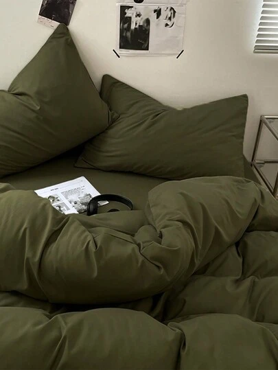 3 件套军绿色宿舍/卧室床上用品套装，包括 1 件羽绒被套、2 件无填充枕套，可机洗