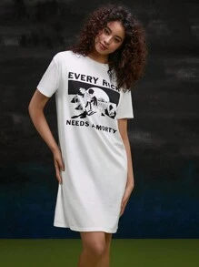 Rick and Morty X SHEIN 女士鬆身舒適白色睡衣裙，經典黑白印花，適用於居家和休閒 - 白色 - 查看 3