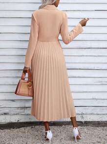 Aveloria Women Spring/Summer Round Neck Color-Block Pleated Hem Long Sleeve Elegant Dress