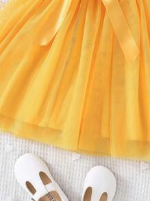 SHEIN Glamorique Kids 年轻女孩度假优雅花卉系腰荷叶边袖连衣裙，适合派对，夏季 - 黃色 - 查看 5
