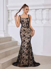 SHEIN Belle 优雅、性感、华丽迷人、时尚流行女式经典黑色蕾丝肤色衬里、宽肩带、方领、帝国腰线、鱼骨条、装饰腰带、胸垫、聚拢防走光、高腰、紧身遮臀、弧形鱼尾下摆、超长拖尾正式舞会晚礼服 - 黑色 - 查看 7