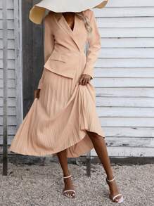 Aveloria Women Spring/Summer Round Neck Color-Block Pleated Hem Long Sleeve Elegant Dress