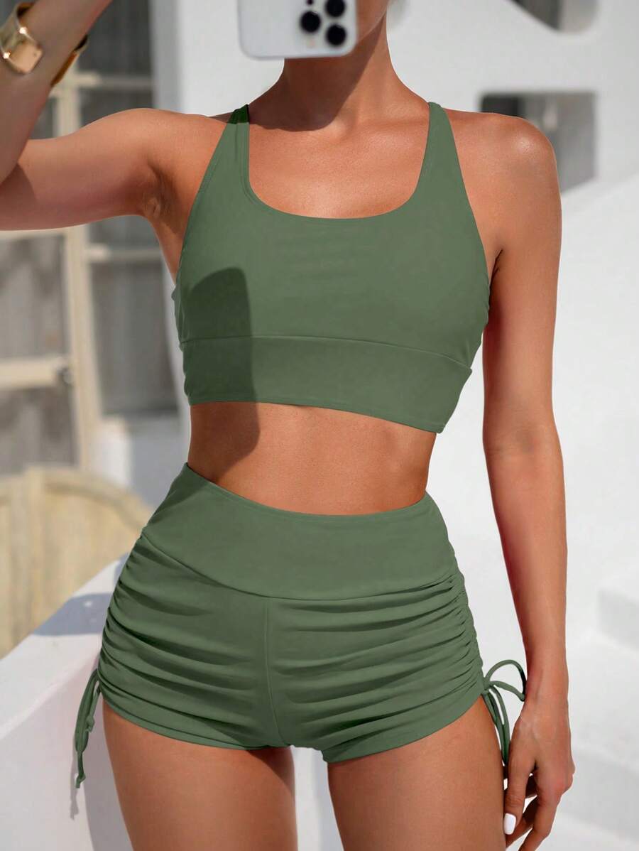 SHEIN Swim ملابس علوية تانك توب واسع بلون سادة للشاطئ في الصيف وشورت سباحة مجمع بحبل رباط وطيات - أخضر عسكري - مشاهدة 1