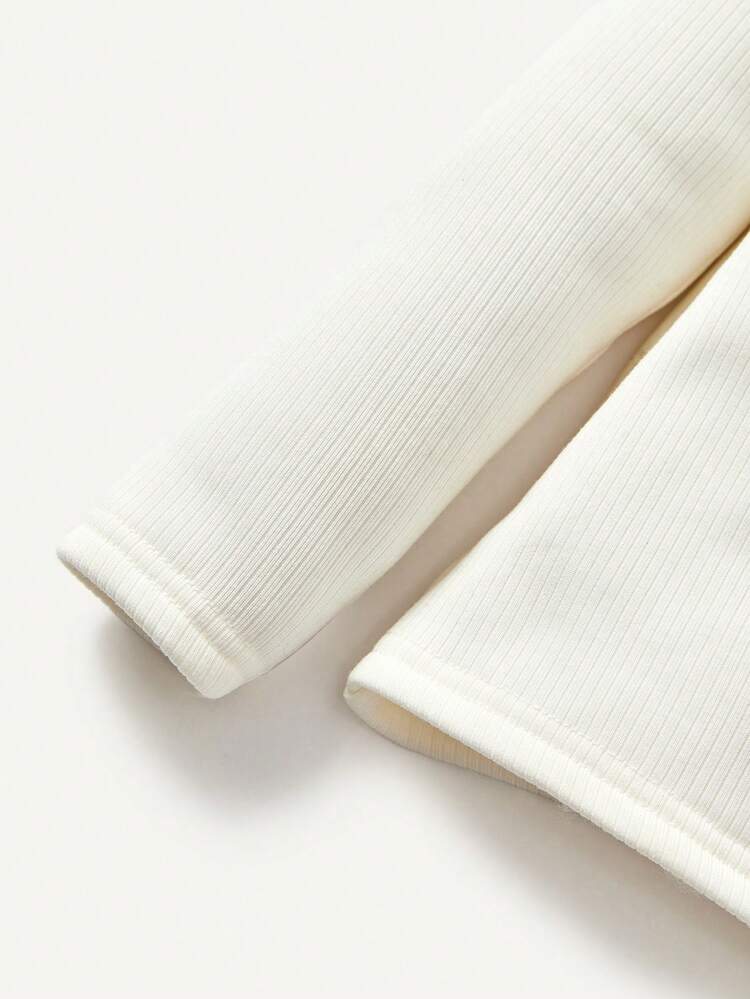 Baby Girl 2pcs Letter Patched Mock Neck Tee