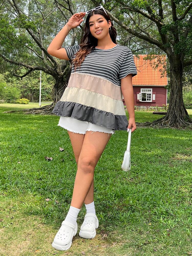 Plus Size Casual Lace & Color Block Patchwork Swing T-Shirt