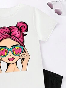 Conjunto de camiseta morada con figura de niña pre-adolescente impresa y shorts negros de ciclista - Blanco - Ver 4