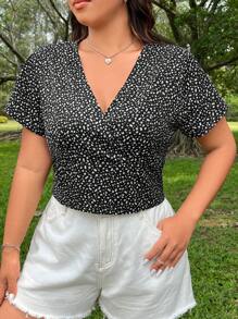 CovetEZ Plus Size Nữ Mùa Hè Cổ Chữ V Tay Ngắn Họa Tiết Kỳ Nghỉ Áo Sơ Mi Phong Cách - màu đen - Xem 1