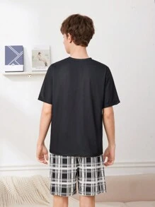 SHEIN Teen Boy Fashion Casual Letter Print Short Sleeve & Plaid Shorts Fire Retardant Pajamas Set