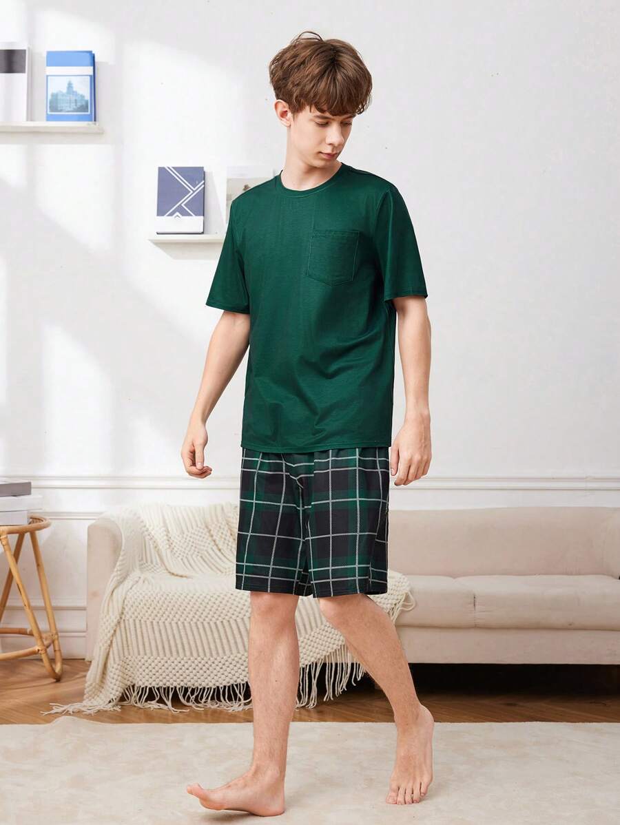 SHEIN Teen Boy Summer Simple Casual Short Sleeve Plaid Shorts Loose