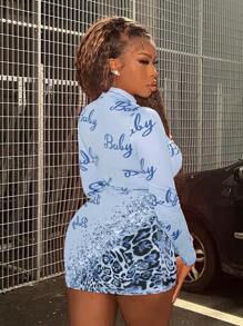 Slaydiva 女士修身立領長袖迷你緊身連衣裙，夏季字母印花款式 - 藍色 - 查看 4