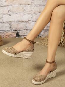 New Arrival Bestseller Vacation Style Comfortable Fashion Casual Slip-On Solid Color Women Wedge & Platform Sandals