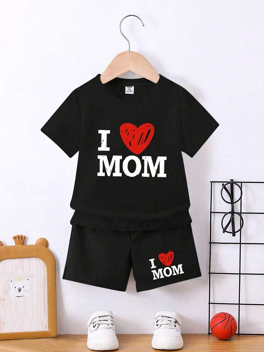 SHEIN Explorewe 2pcs/Set Boys Casual Funny Letter & Heart Pattern Set For Summer,Family Matching Simple Versatile Shorts Outfit Suitable For Holiday Travel Getaway - Black - View 1