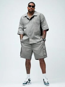 Manfinity VCAY 2 peças Conjunto Casual de Verão para Homens Plus Size com Camisa de Manga Curta e Shorts de Cor Sólida e Caimento Solto