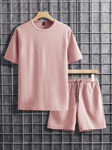 Manfinity Homme Bộ hai món áo thun nam tay ngắn cổ tròn màu trơn + quần short dây rút - Hồng - Xem 1