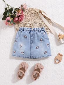Baby Girl Casual Cute Rabbit Embroidery Light Wash Elastic Waist Denim Shorts - Light Wash - View 1