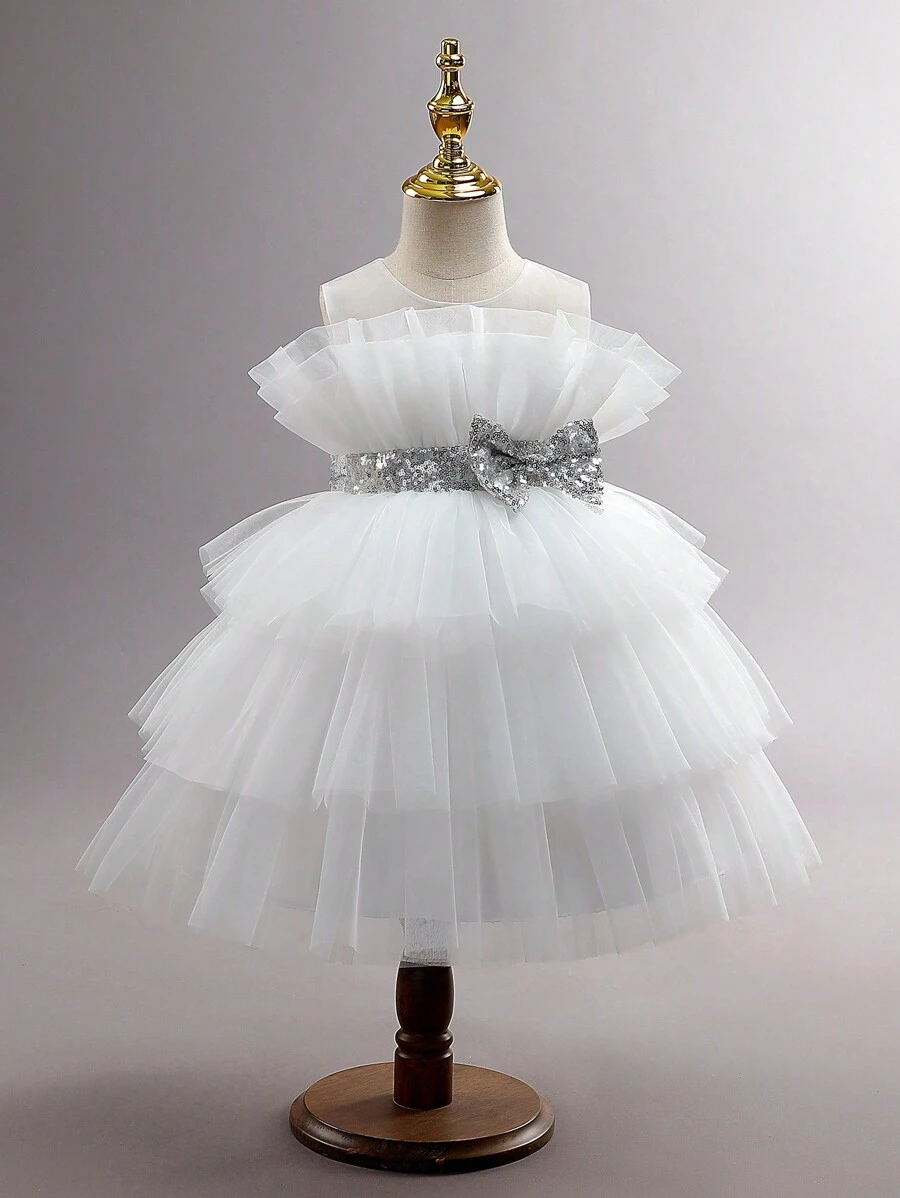 SHEIN Glamorique Kids 年輕少女華麗多層蛋糕公主裙,飾以珍珠和大蝴蝶結,派對和生日主持人的花童或晚禮服 - 白色 - 查看 1