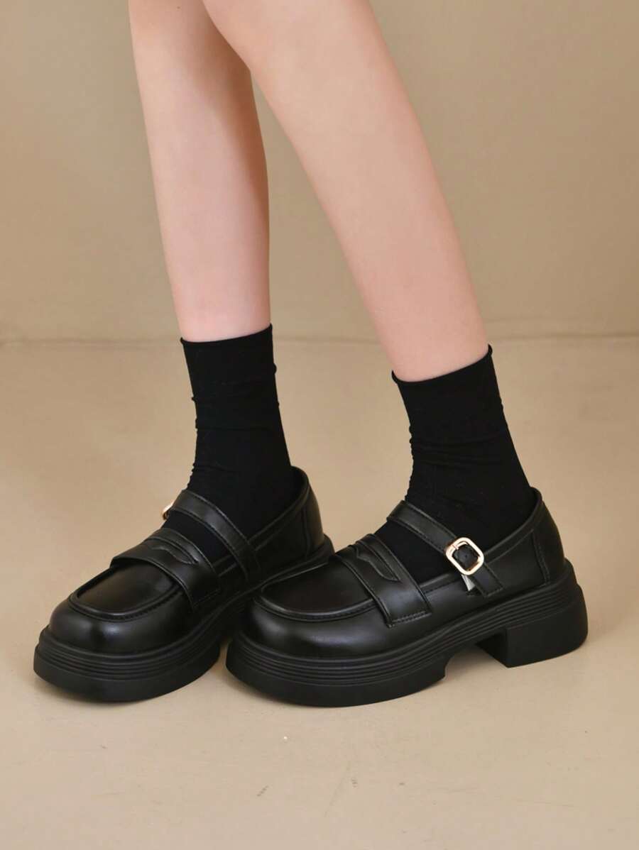 Teenage Girls Simple, Comfortable And Versatile Flat Shoes - Black - View 1