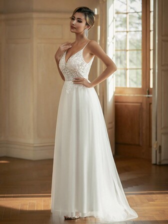 Vestido de novia blanco sencillo y elegante de LVNES para mujer, con escote en V, tirantes de espagueti y bordado floral en malla