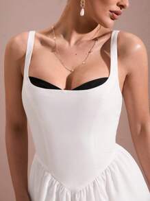 SHEIN BAE Áo Corset Bodycon không tay màu trắng tinh khiết mùa hè với chi tiết cúp ngực màu tương phản, lý tưởng cho váy dự tiệc tốt nghiệp - trắng - Xem 5