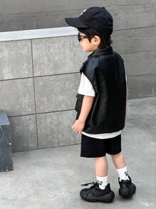 SHEIN 3pcs/Set Young Boy Street Style Sleeveless Zipper Leather Pocket Vest, Patch Label Shorts, And Solid Round Neck T-Shirt, Casual Comfortable Outfit Suitable For Spring And Summer Outdoor Scenes And Styling