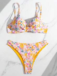 SHEIN Swim Ensemble bikini imprimé floral d'été à la mode pour femmes, polyvalent pour la plage