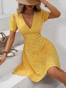 Breezaya Vestido y falda de escote en V con estampado floral pequeño para verano, conjunto de ropa de playa y vacaciones para mujeres
