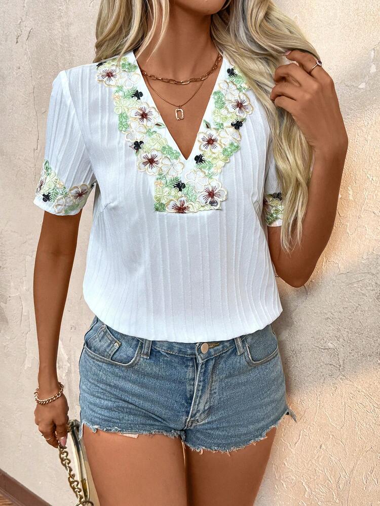 Women Summer Vacation Style Loose Short Sleeve Shirt With Lace Trim On Collar And Cuffs