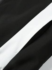 Manfinity Hypemode Herren Frühlings- und Herbst-Lässig Kontrastfarben bedruckter Buchstaben Reißverschluss Stehkragen Jacke, leichte Jacke zum Ausgehen mit Farbblock in Schwarz und Langarm, als Geschenk für Freunde, Ehemann, Freund