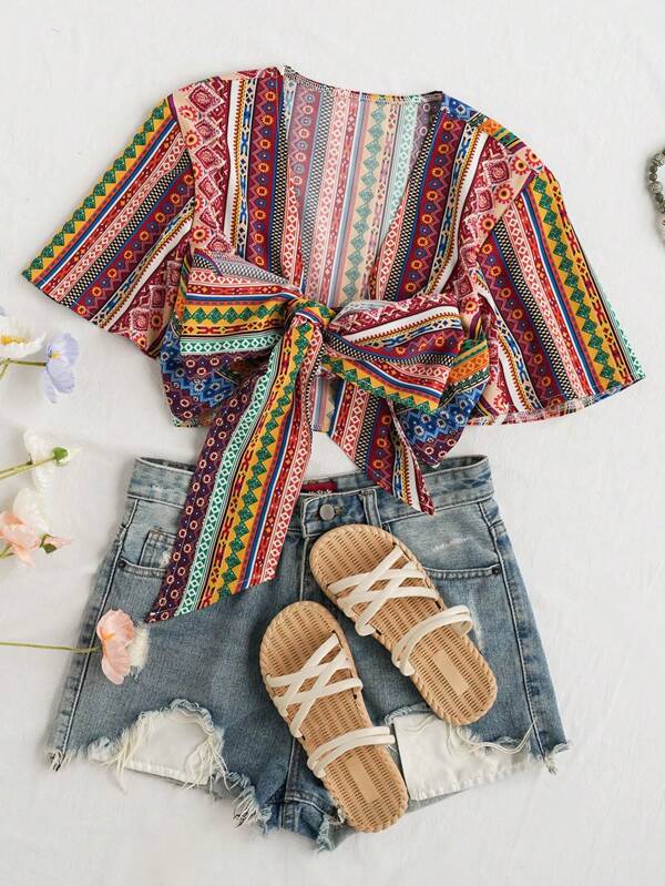 SHEIN Dreamara Vacation  Pattern Short-Sleeved Tie-Front Shirt