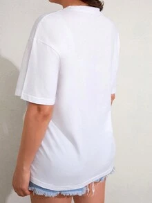 SHEIN Cottnline قطعتان من تي شيرت قطني بطبعة قلب وياقة دائرية مقاس كبير - أبيض وأسود - مشاهدة 2