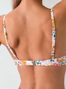 SHEIN Swim Ensemble bikini imprimé floral d'été à la mode pour femmes, polyvalent pour la plage
