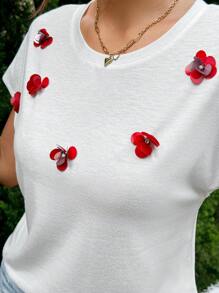 SHEIN Essnce Women 3D Sequins Floral Detail T-Shirt