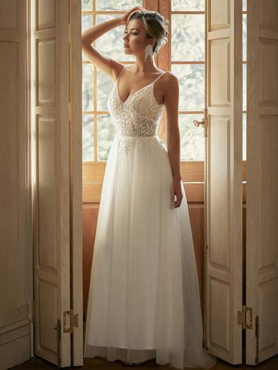 LVNES Women Floral Embroidered V-Neck Spaghetti Strap Mesh Wedding Dress White Simple Elegant Bridal Dress