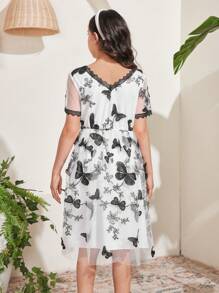 SHEIN Tween女孩v領3d蝴蝶花邊拼接連身裙 - 黑與白 - 查看 2