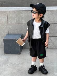 SHEIN 3pcs/Set Young Boy Street Style Sleeveless Zipper Leather Pocket Vest, Patch Label Shorts, And Solid Round Neck T-Shirt, Casual Comfortable Outfit Suitable For Spring And Summer Outdoor Scenes And Styling
