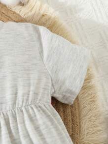 SHEIN Baby Boys' Simple Solid Color Short Sleeve Short Jumpsuit Home Wear - Multicolor - View 3